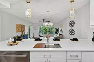 4540 Gulf of Mexico Dr, Longboat Key, FL 34228 - Photo 15