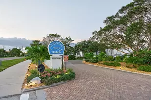 4540 Gulf of Mexico Dr, Longboat Key, FL 34228 - Photo 37