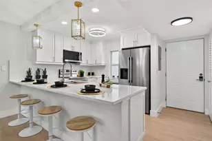 4540 Gulf of Mexico Dr, Longboat Key, FL 34228 - Photo 3