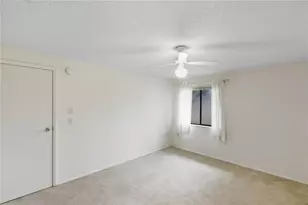 5908 36th Ave Cir W, Bradenton, FL 34209 - Photo 11