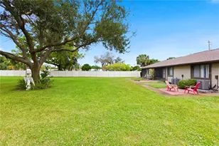 5908 36th Ave Cir W, Bradenton, FL 34209 - Photo 21