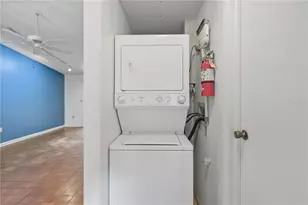 5908 36th Ave Cir W, Bradenton, FL 34209 - Photo 17