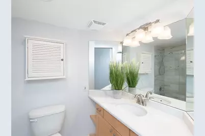 435 S Gulfstream Avenue #403, Sarasota, FL 34236 - Photo 27