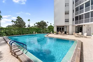 435 S Gulfstream Ave, Sarasota, FL 34236 - Photo 49