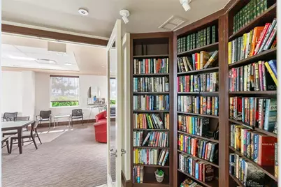 435 S Gulfstream Avenue #403, Sarasota, FL 34236 - Photo 43