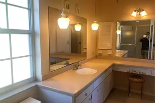 449 Botticelli Dr, Nokomis, FL 34275 - Photo 5