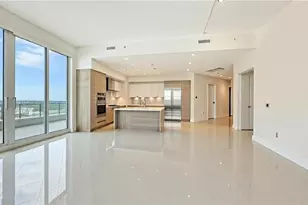 111 S Pineapple Ave, Sarasota, FL 34236 - Photo 11