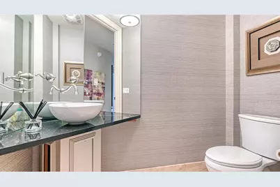 464 Golden Gate Point #702, Sarasota, FL 34236 - Photo 37