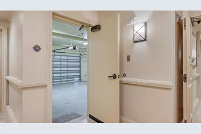 464 Golden Gate Point #702, Sarasota, FL 34236 - Photo 45