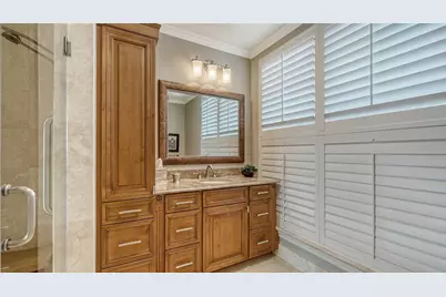 464 Golden Gate Point #702, Sarasota, FL 34236 - Photo 25