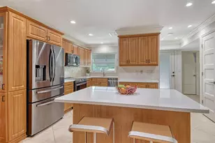 4234 Gulf of Mexico Dr, Longboat Key, FL 34228 - Photo 11