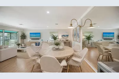 4234 Gulf Of Mexico Drive #E2, Longboat Key, FL 34228 - Photo 5