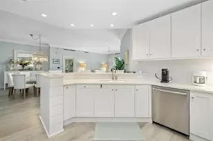 915 Seaside Dr, Sarasota, FL 34242 - Photo 19