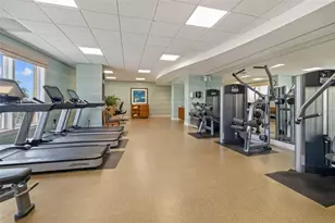 915 Seaside Dr, Sarasota, FL 34242 - Photo 53