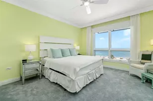 915 Seaside Dr, Sarasota, FL 34242 - Photo 17