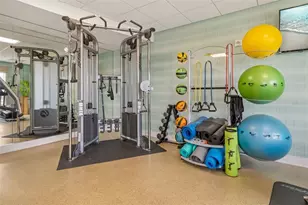 915 Seaside Dr, Sarasota, FL 34242 - Photo 53