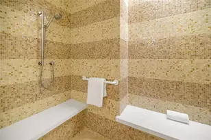 915 Seaside Dr, Sarasota, FL 34242 - Photo 27