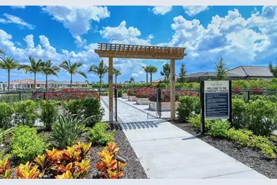 15115 Montello Way, Lakewood Ranch, FL 34211 - Photo 51