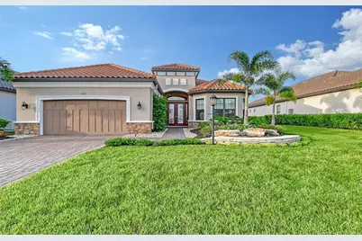 15115 Montello Way, Lakewood Ranch, FL 34211 - Photo 3