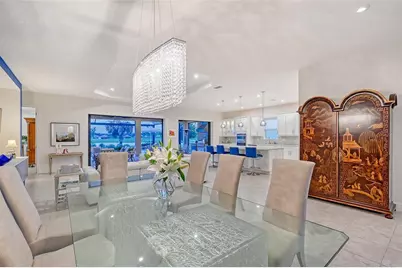 15115 Montello Way, Lakewood Ranch, FL 34211 - Photo 5