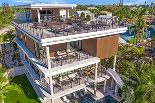 5507 Calle Del Invierno, Sarasota, FL 34242 - Photo 1