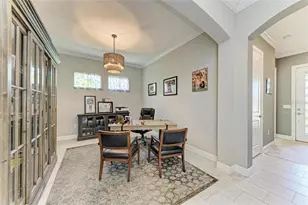 10215 Marbella Dr, Bradenton, FL 34211 - Photo 9