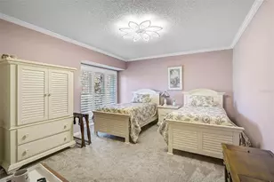 3890 Wilshire Cir, Sarasota, FL 34238 - Photo 15