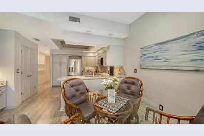 7340 Villa D Este Drive, Sarasota, FL 34238 - Photo 21