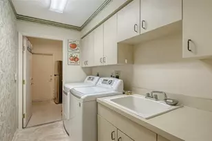 7340 Villa D Este Dr, Sarasota, FL 34238 - Photo 37