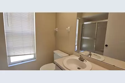 4297 Oakhurst Circle E #3051, Sarasota, FL 34233 - Photo 17