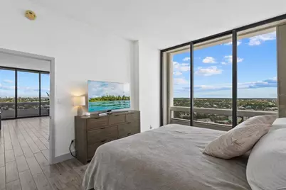 5400 Ocean Boulevard #17-04, Sarasota, FL 34242 - Photo 19