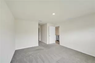 7518 Rosewood Garden Loop, Tampa, FL 33637 - Photo 9