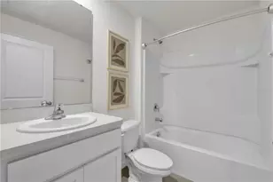 7518 Rosewood Garden Loop, Tampa, FL 33637 - Photo 17