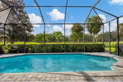 13506 Montclair Place, Lakewood Ranch, FL 34202 - Photo 33