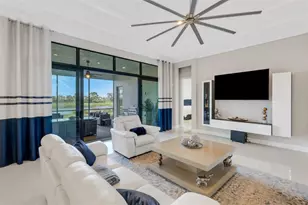 8921 Artisan Wy, Sarasota, FL 34240 - Photo 15