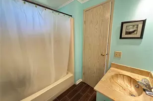 5619 Bayshore Rd, Palmetto, FL 34221 - Photo 15