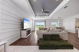 11237 Rolling Fork Trl, Parrish, FL 34219 - Photo 3