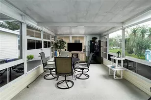 8523 Countess Ave Cir, Palmetto, FL 34221 - Photo 23