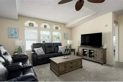 8523 Countess Avenue Circle, Palmetto, FL 34221 - Photo 9