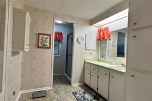 5619 Bayshore Rd, Palmetto, FL 34221 - Photo 21