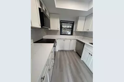 1 Windrush Boulevard #103, Indian Rocks Beach, FL 33785 - Photo 5