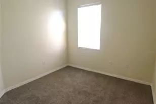 3729 Parkridge Cir, Sarasota, FL 34243 - Photo 11