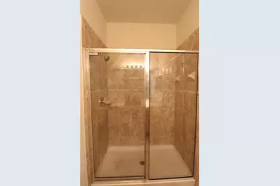 3729 Parkridge Circle #6-204, Sarasota, FL 34243 - Photo 9