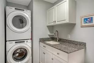 3671 Square W Ln, Sarasota, FL 34238 - Photo 37