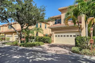 3671 Square W Ln, Sarasota, FL 34238 - Photo 3