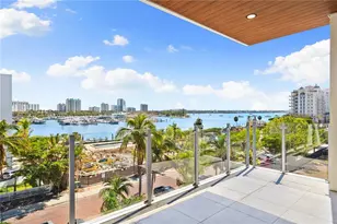 111 Golden Gate Point, Sarasota, FL 34236 - Photo 13