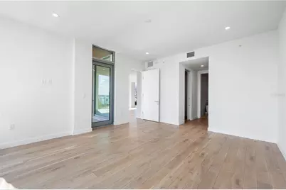 111 Golden Gate Point #303, Sarasota, FL 34236 - Photo 17