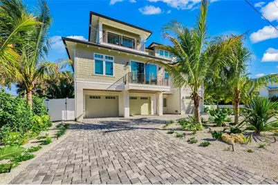 401 77th Street, Holmes Beach, FL 34217 - Photo 75