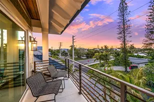 401 77th St, Holmes Beach, FL 34217 - Photo 33