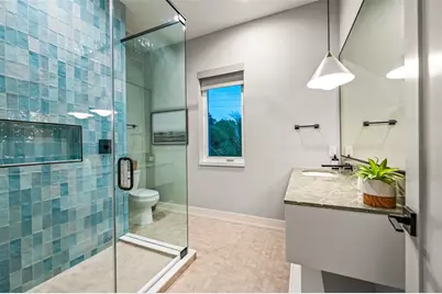 401 77th Street, Holmes Beach, FL 34217 - Photo 35